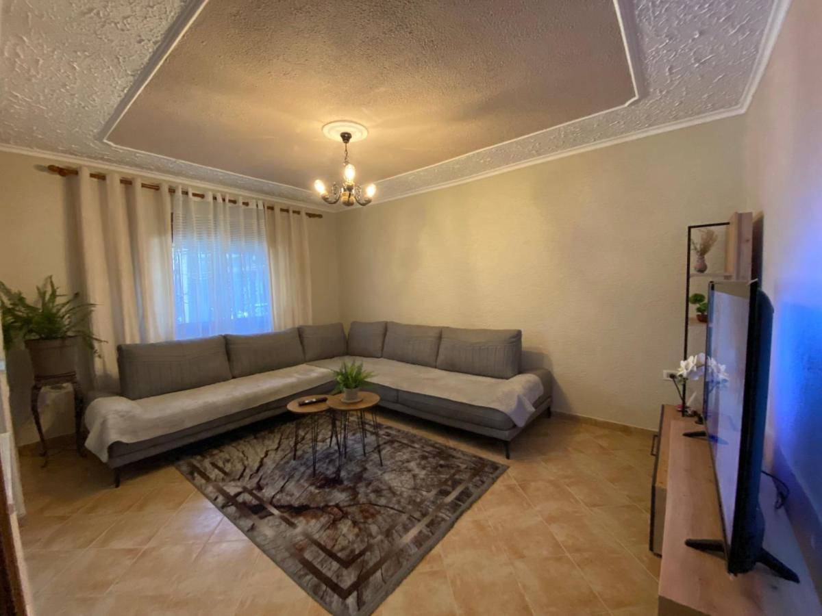 Lucas Apartment 2 Tirana Exteriér fotografie